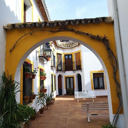 Atico Muy Luminoso En El Casco Antiguo Apartman Córdoba Kültér fotó